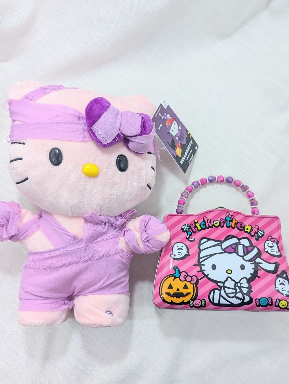CVS Hello Kitty Sanrio Halloween Side Stepper Mummy NWT 2022 Plus Tin Purse